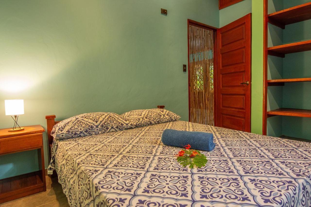 Villa Pina Dorada Dependencia Del Hotel Casa Merlin Puerto Viejo de Talamanca Exteriör bild