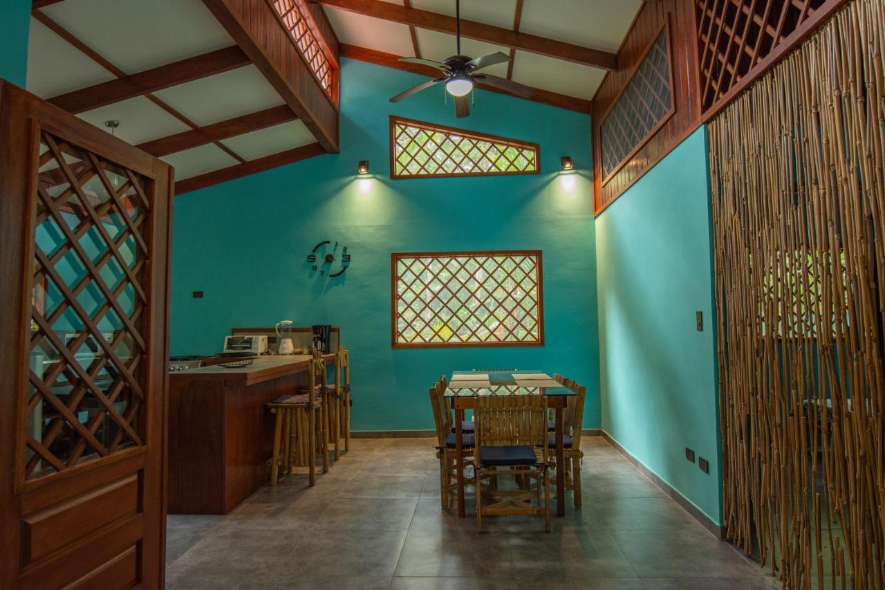Villa Pina Dorada Dependencia Del Hotel Casa Merlin Puerto Viejo de Talamanca Exteriör bild