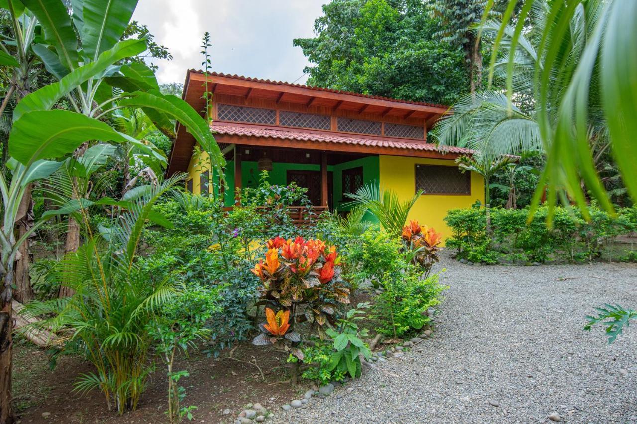 Villa Pina Dorada Dependencia Del Hotel Casa Merlin Puerto Viejo de Talamanca Exteriör bild