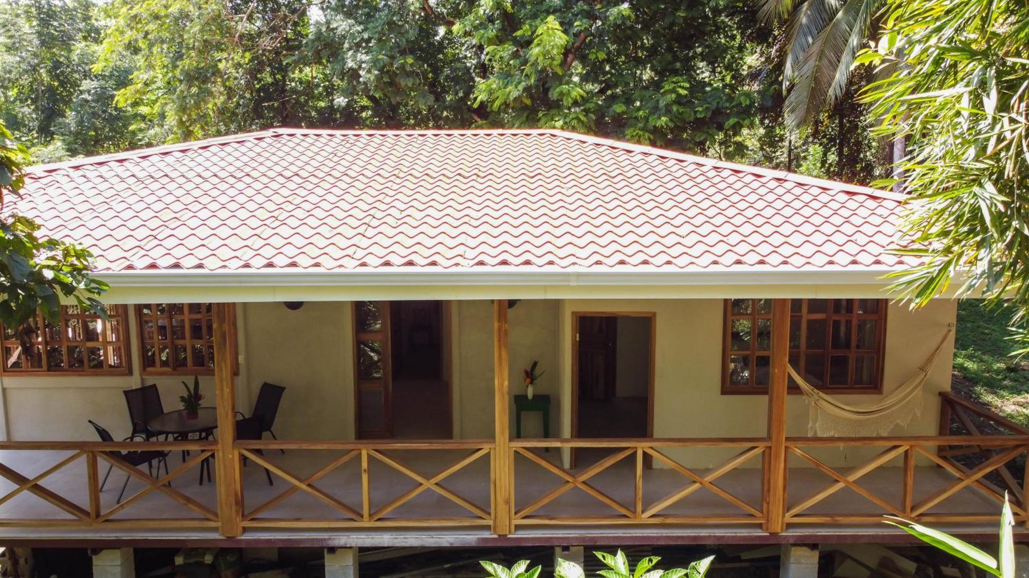Villa Pina Dorada Dependencia Del Hotel Casa Merlin Puerto Viejo de Talamanca Exteriör bild