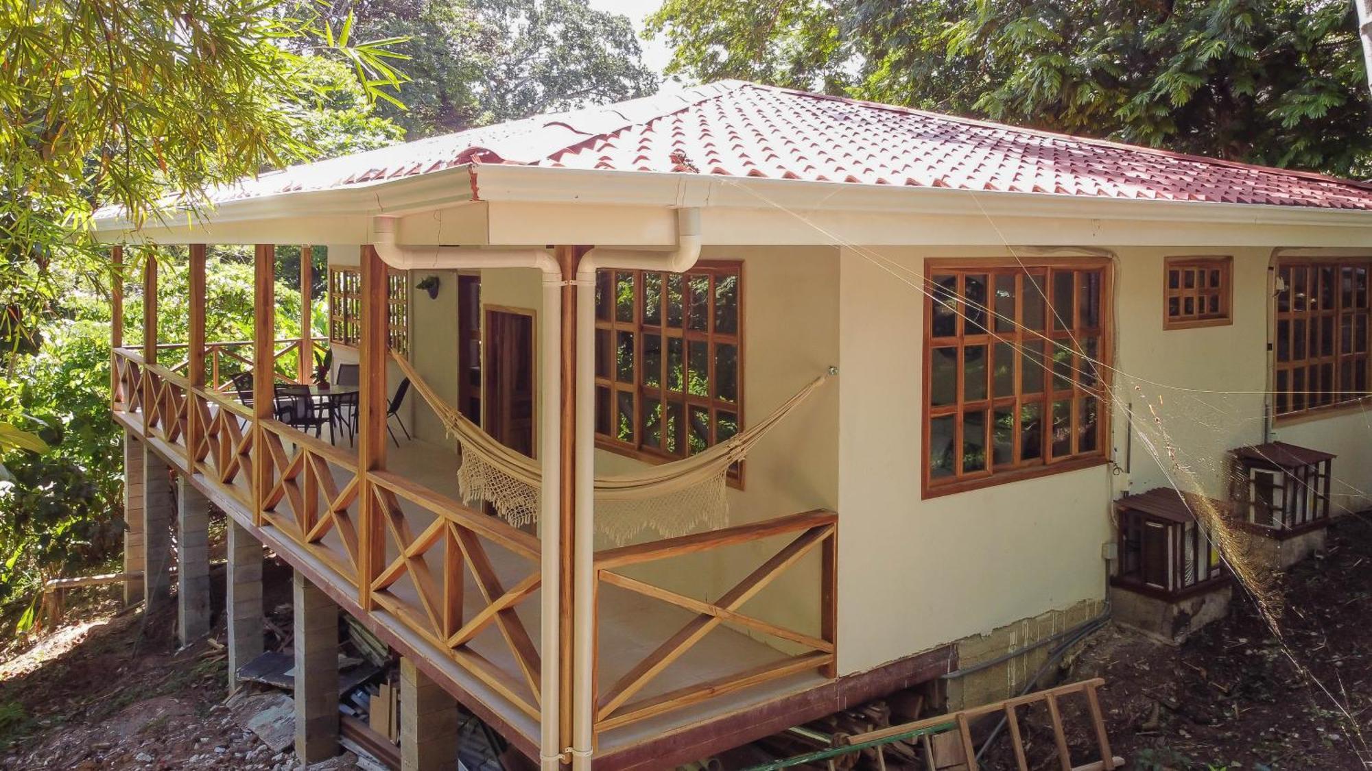 Villa Pina Dorada Dependencia Del Hotel Casa Merlin Puerto Viejo de Talamanca Exteriör bild